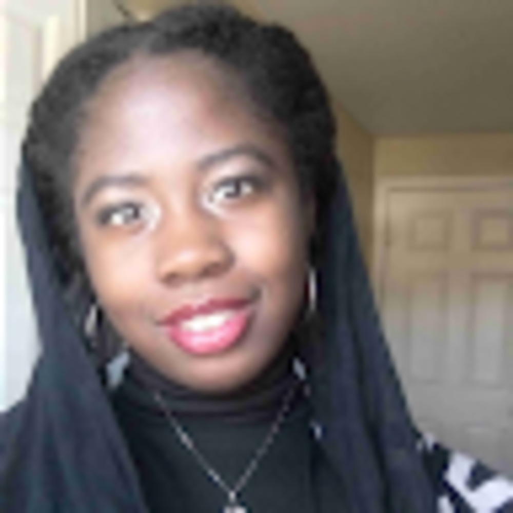 Meet your Posher, Nina